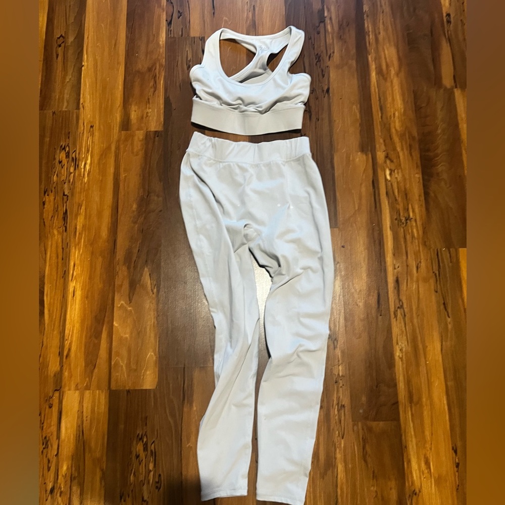 Grey Saski set